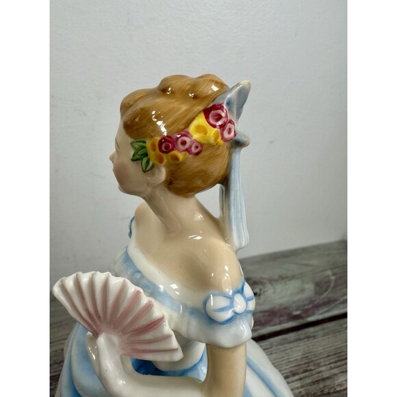 Royal Doulton Claire HN 3646 Figurine 8.25" Tall RETIRED 1994 EXCELLENT - Picture 8 of 15
